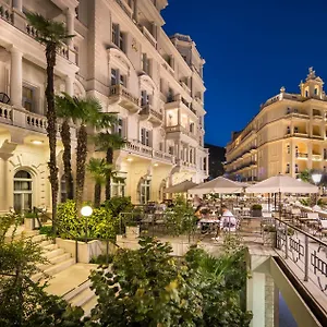 Palace Bellevue - Liburnia Hotell